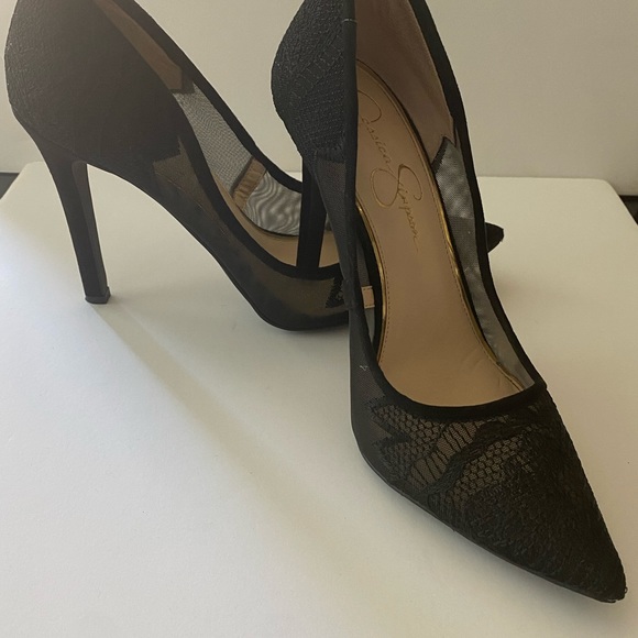 Jessica Simpson 9M Mesh Pumps - Picture 1 of 9